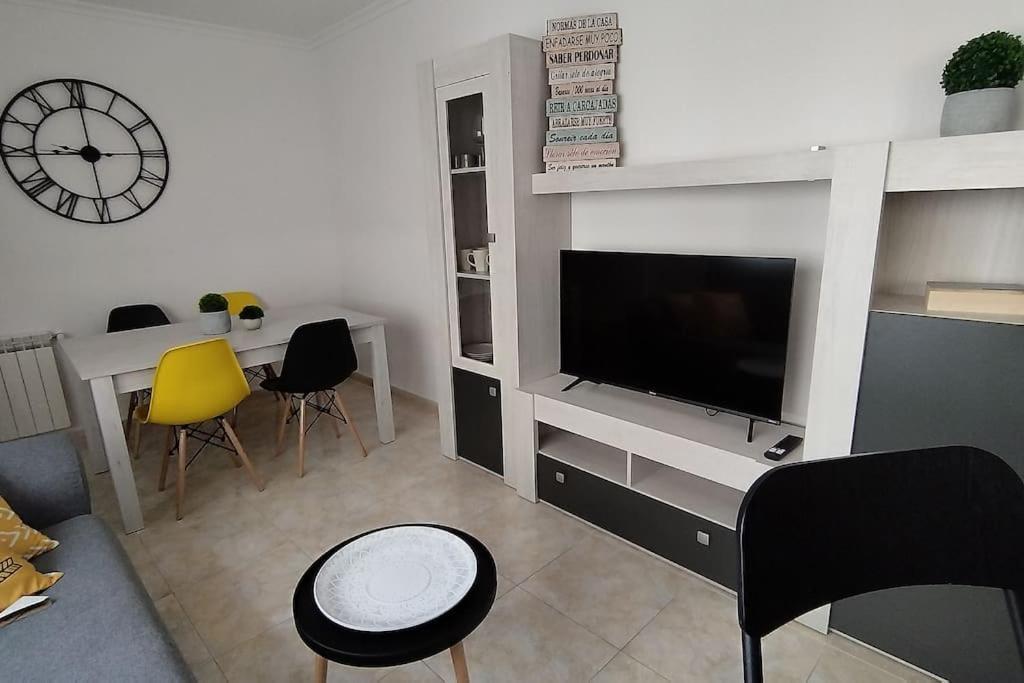 Apartamento En Foz. Primera Linea Playa Rapadoira Exterior photo